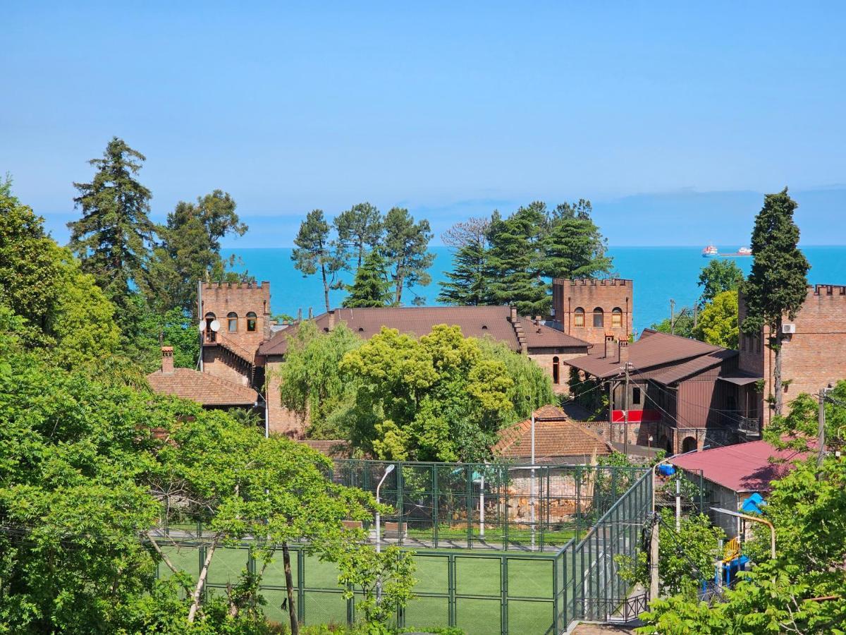 Tete Guest House Батумі Екстер'єр фото